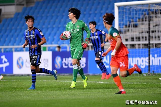杜兰特23分詹姆斯21+9 美国男篮大胜塞尔维亚