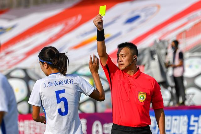 绿军4连胜送雄鹿3连败 状元榜眼对话合计19中4
